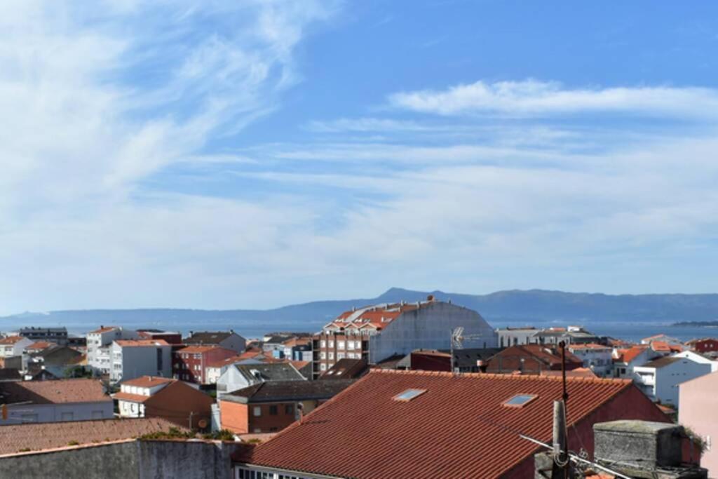 Precioso ático en pleno centro de O Grove Apartamento Exterior foto
